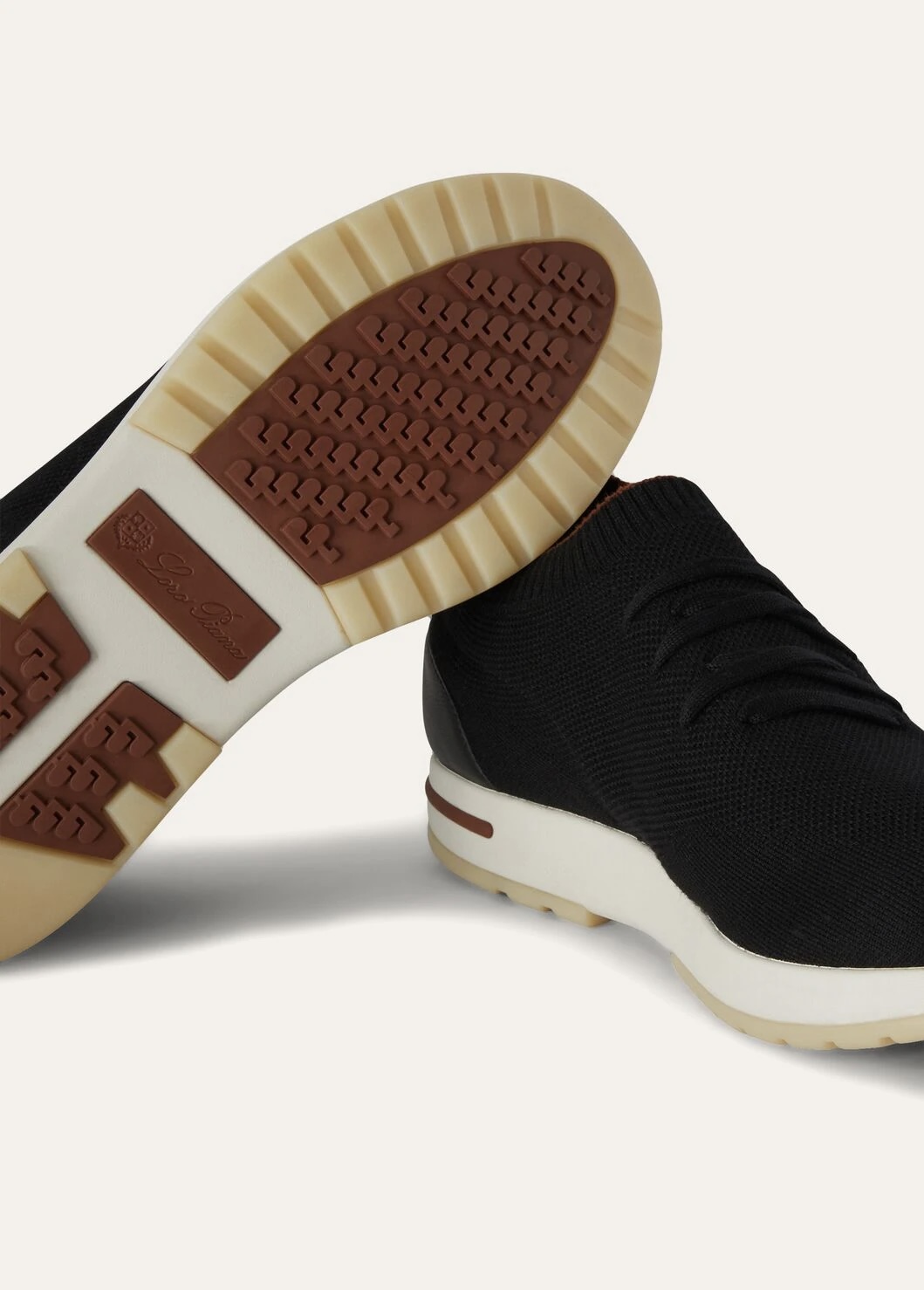 360 LP Flexy Walk Loro Sneaker - Black 8000